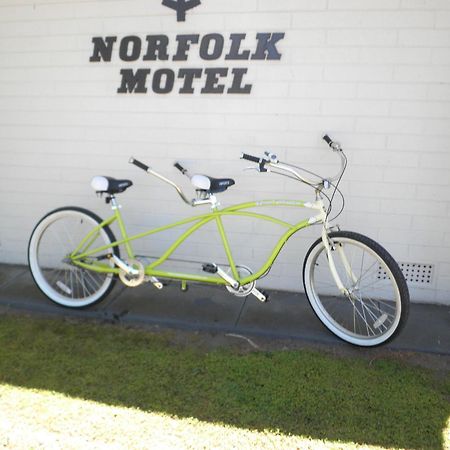 Norfolk Motor Inn Аделаїда Екстер'єр фото